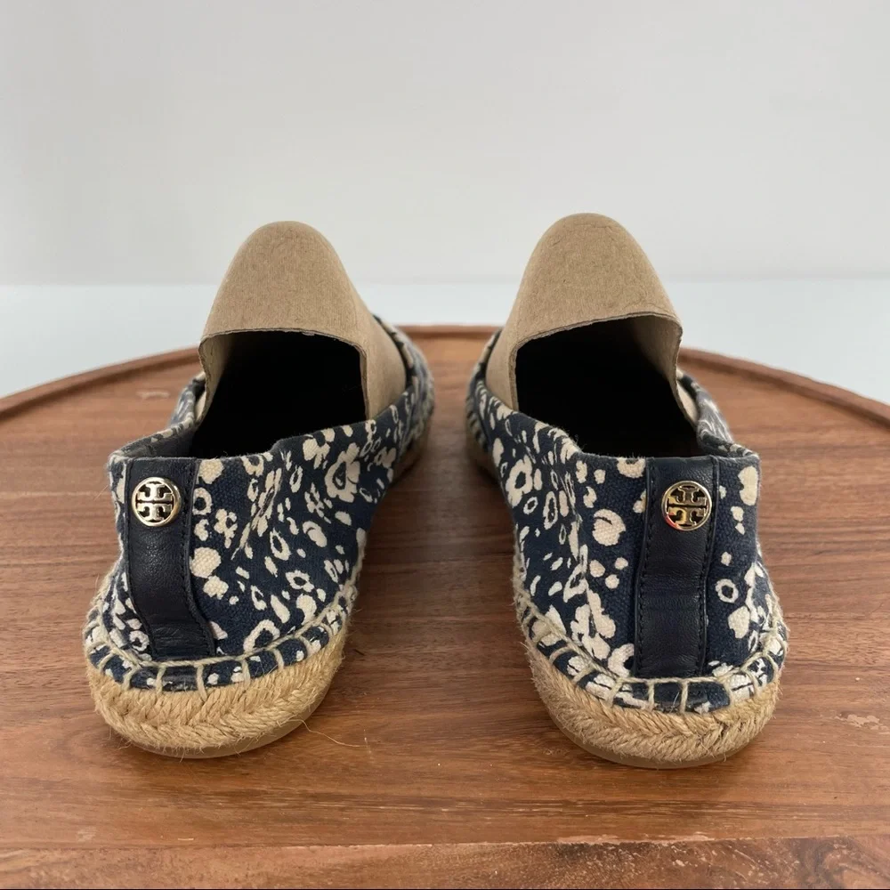 Tory Burch Risa Navy Blue Floral Print Espadrilles Shoes size 8